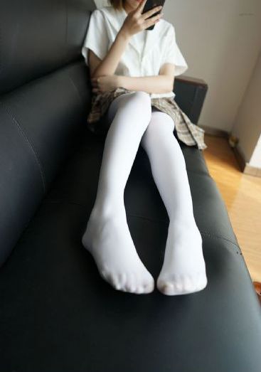 女子高中生的腰姿_BD超清免费观看