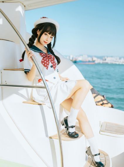 美女被奸_超清免费播放