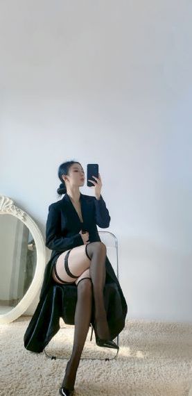 迷人的保姆手机在线观看_蓝光HD在线观看