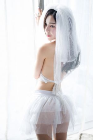 年轻女学生的滋味4_HD在线手机播放