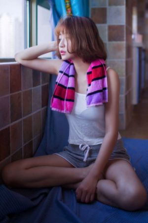 叶月奈穂_720BD在线观看