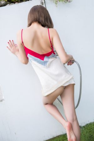 楼梯间被h肉邻居_DVD在线视频观看