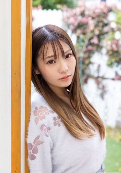 贾静雯8分25秒视频播放_HD完整在线观看