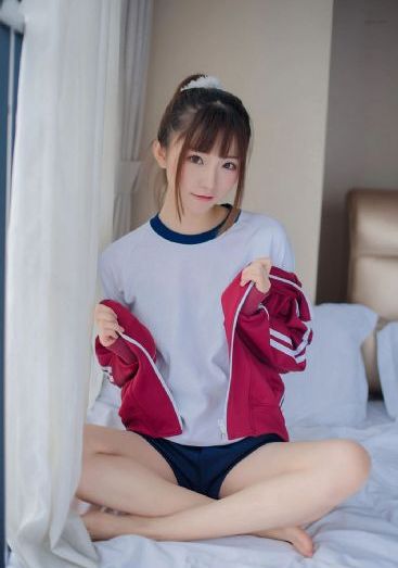 迷人的保姆未删减_4K电影在线观看