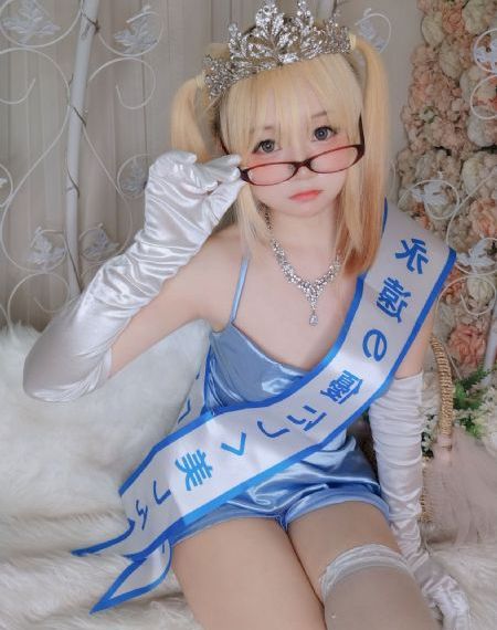 台湾早期打真军玖瑰女察_在线视频免费观看