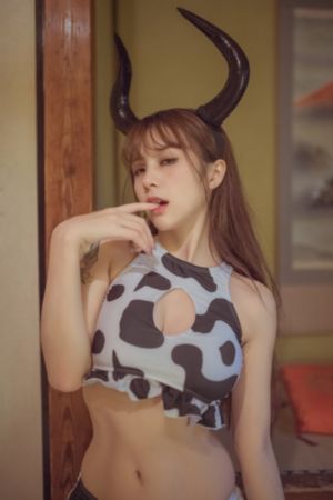 我们四个人换着来_1080P免费观看视频