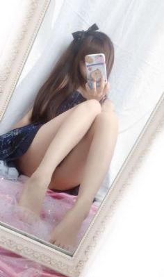 抱着娇妻让粗大玩3p在线观看_BD电影在线看